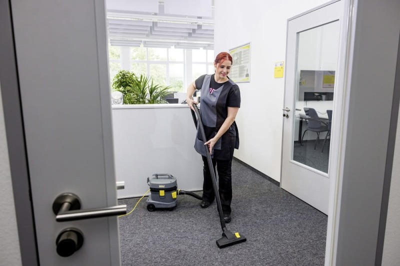 T 11/1 Classic (850W, 11L) Odkurzacz Profesjonalny Karcher