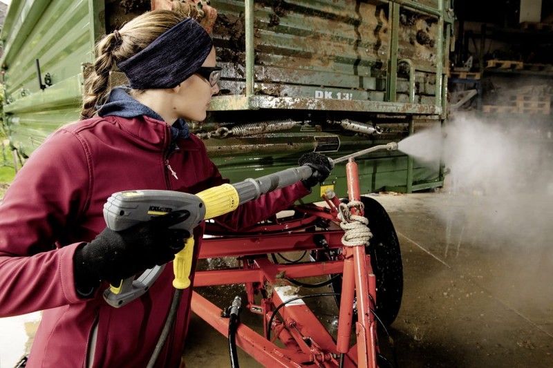 HDS 1000 DE Spalinowa, ciepłowodna myjka wysokociśnieniowa (200bar, 900l/h, 98°C) Kärcher