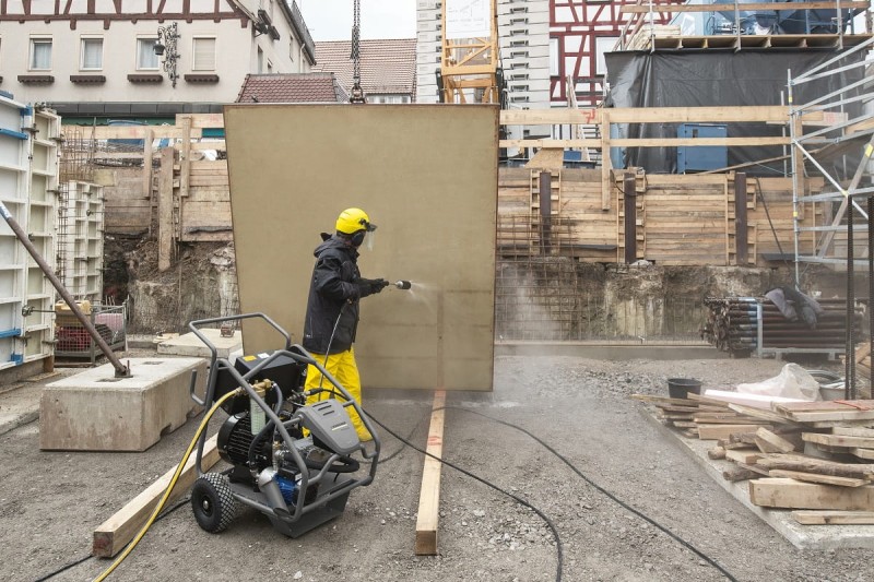 HD 13/35 GE (350 bar, 1300l/h) Silnik Honda Spalinowe Urządzenie Ultrawysokociśnieniowe Karcher