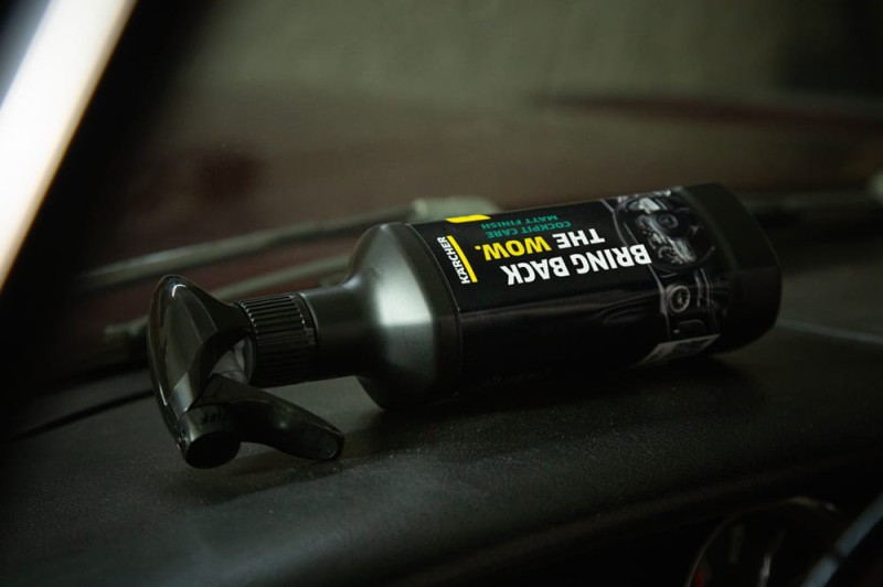 Matowy dressing do tworzyw sztucznych i gumy (0,5L) Kärcher