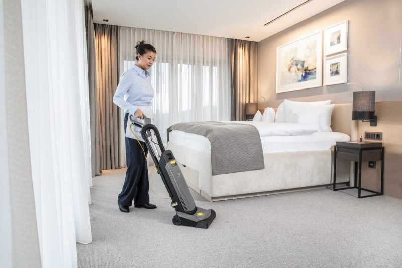 cv 30/1 hotelowy odkurzacz szczotkowy