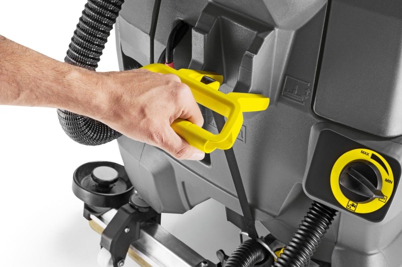 opuszczanie belki ssącej