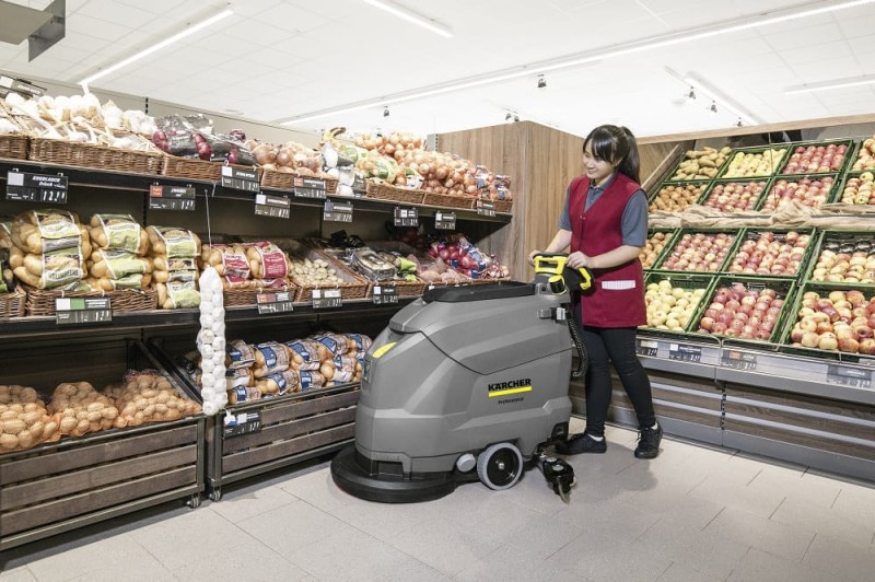 BD 50/50 C Bp (510mm, 2040m2/h) - Profesjonalna Szorowarka Zasilana Bateryjnie Karcher
