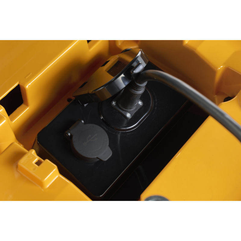 traktor-elektryczny-estate-384e (2).jpg