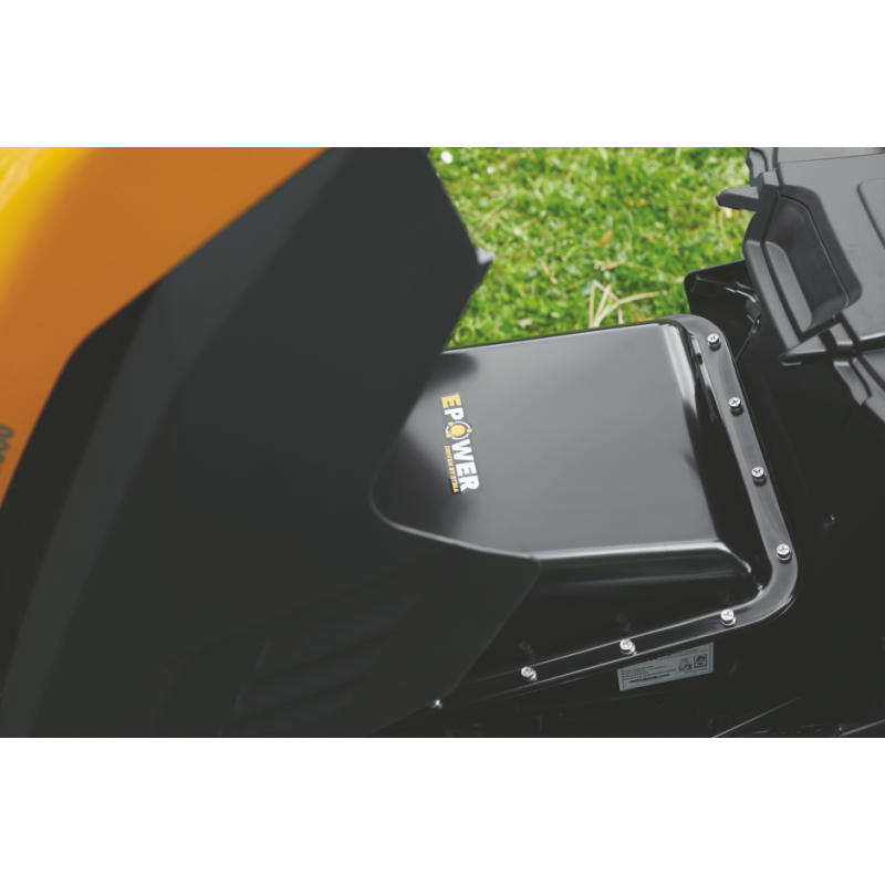 traktor-akumulatorowy-estate-584e (14).jpg