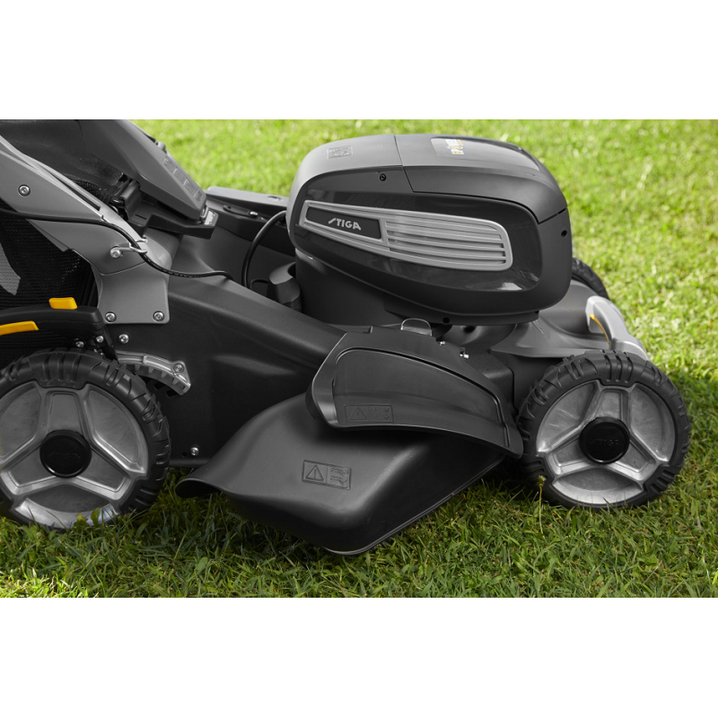 twinclip-950e-v-2xakumulator-75ah-ladowarka-22kw-1100m-kosiarka-akumulatorowa-stiga (7).jpg