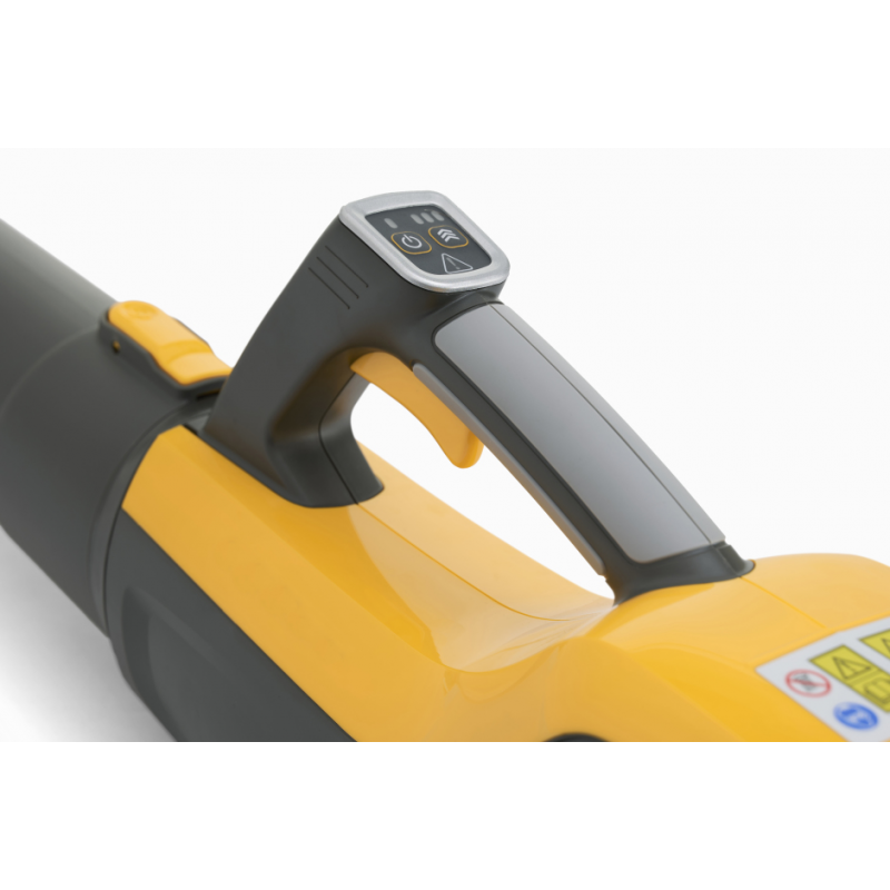 bl-500e-dmuchawa-akumulatorowa-065-kw-198-kmh-stiga (5).jpg