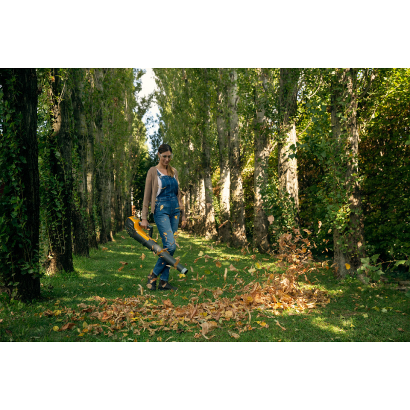 bl-500e-dmuchawa-akumulatorowa-065-kw-198-kmh-stiga (10).jpg