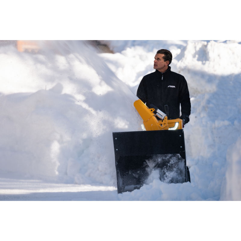 st-7276-ph-odsniezarka-spalinowa-9-kw-76-cm-stiga (8).jpg