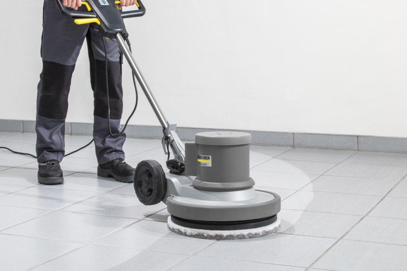 uniwersalna szorowarka karcher