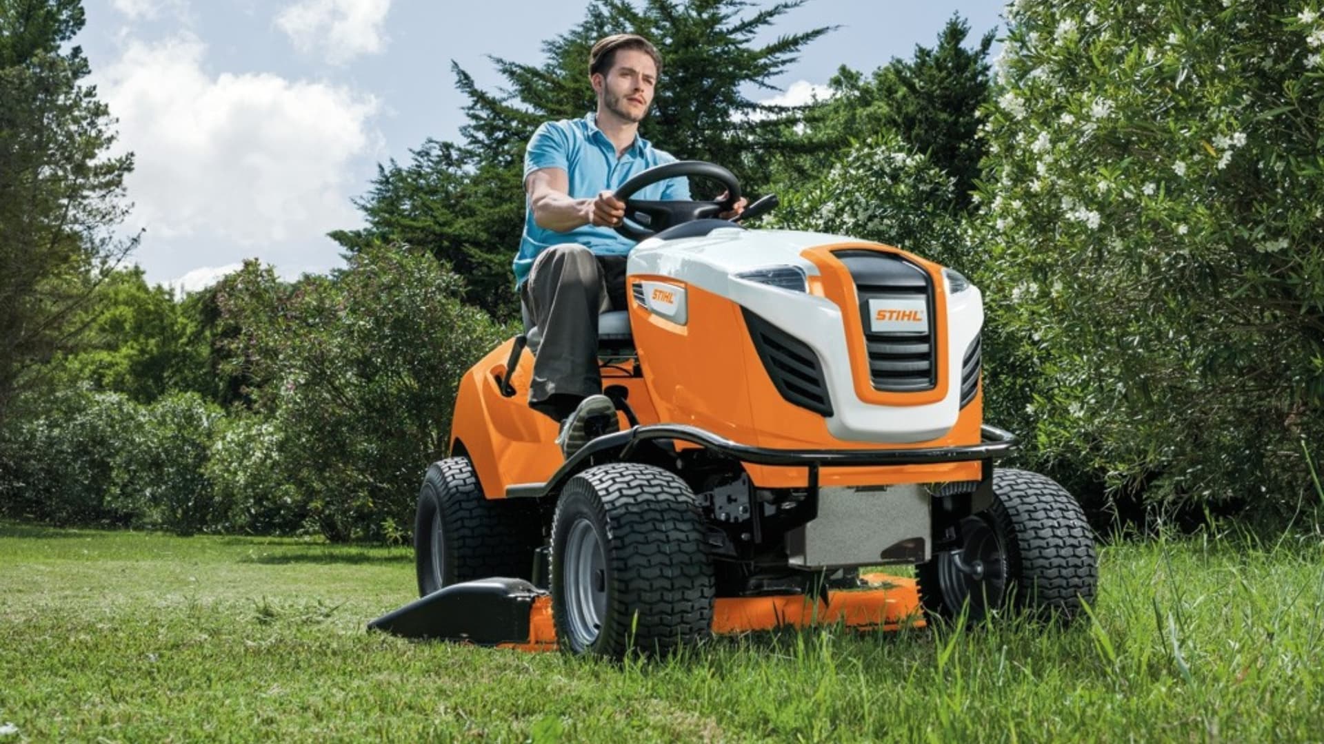 Traktorki do koszenia trawy Stihl