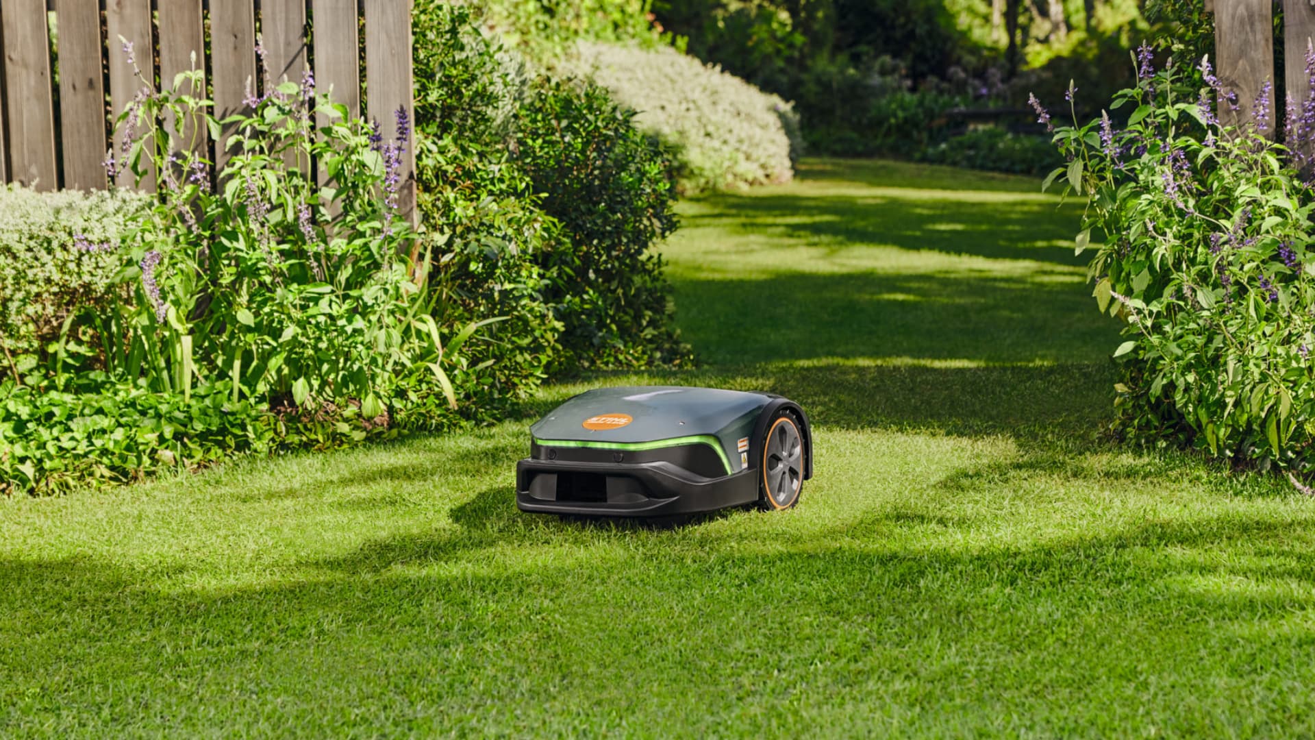 Autonomiczne roboty koszące Stihl