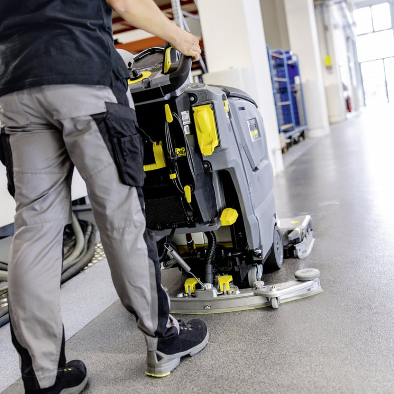 Serwis maszyn czyszczących